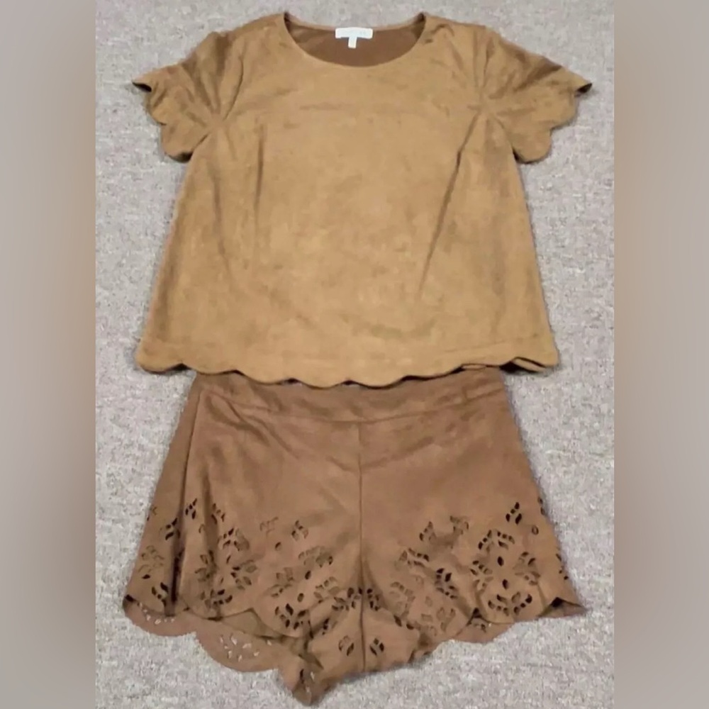 velor women's suit top and shorts